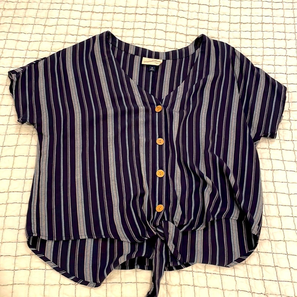 Striped short sleeve top